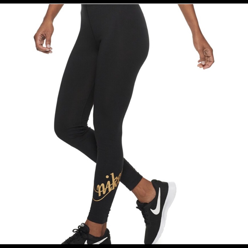 Women’s Nike Leggings